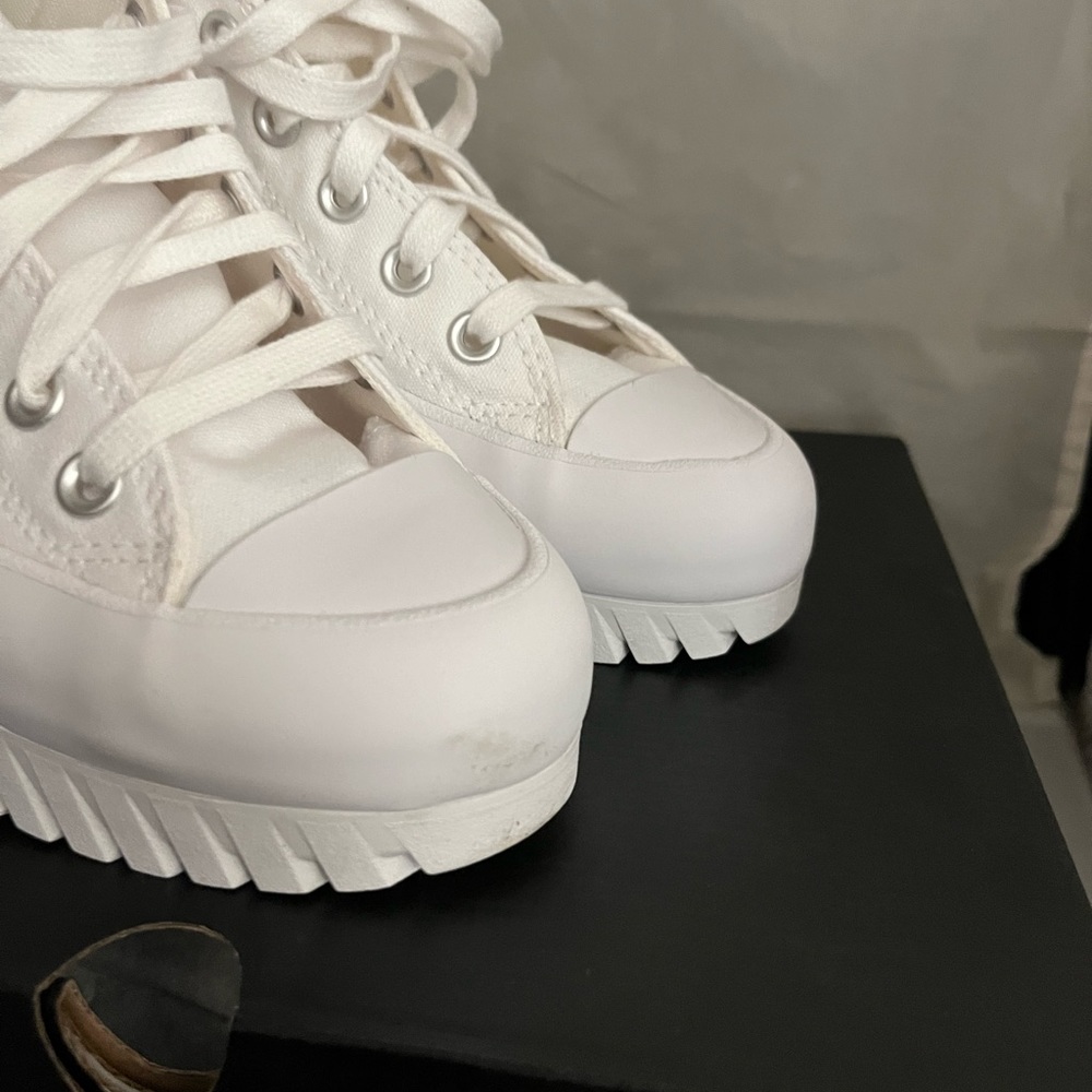 Chuck Taylor All Star Lugged 2.0 - W9 M7 - Picture 12 of 13